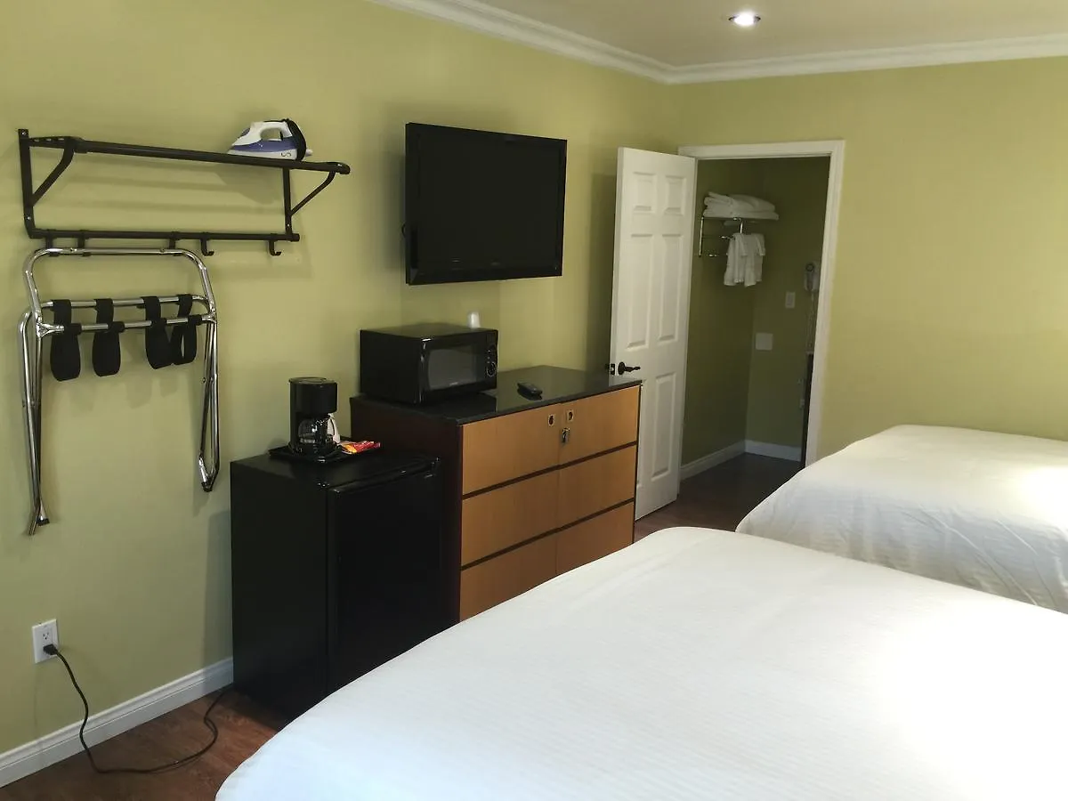 לוס אנג'לס El Royale Hotel - Near Universal Studios Hollywood 4*, לוס אנג'לס ארצות הברית